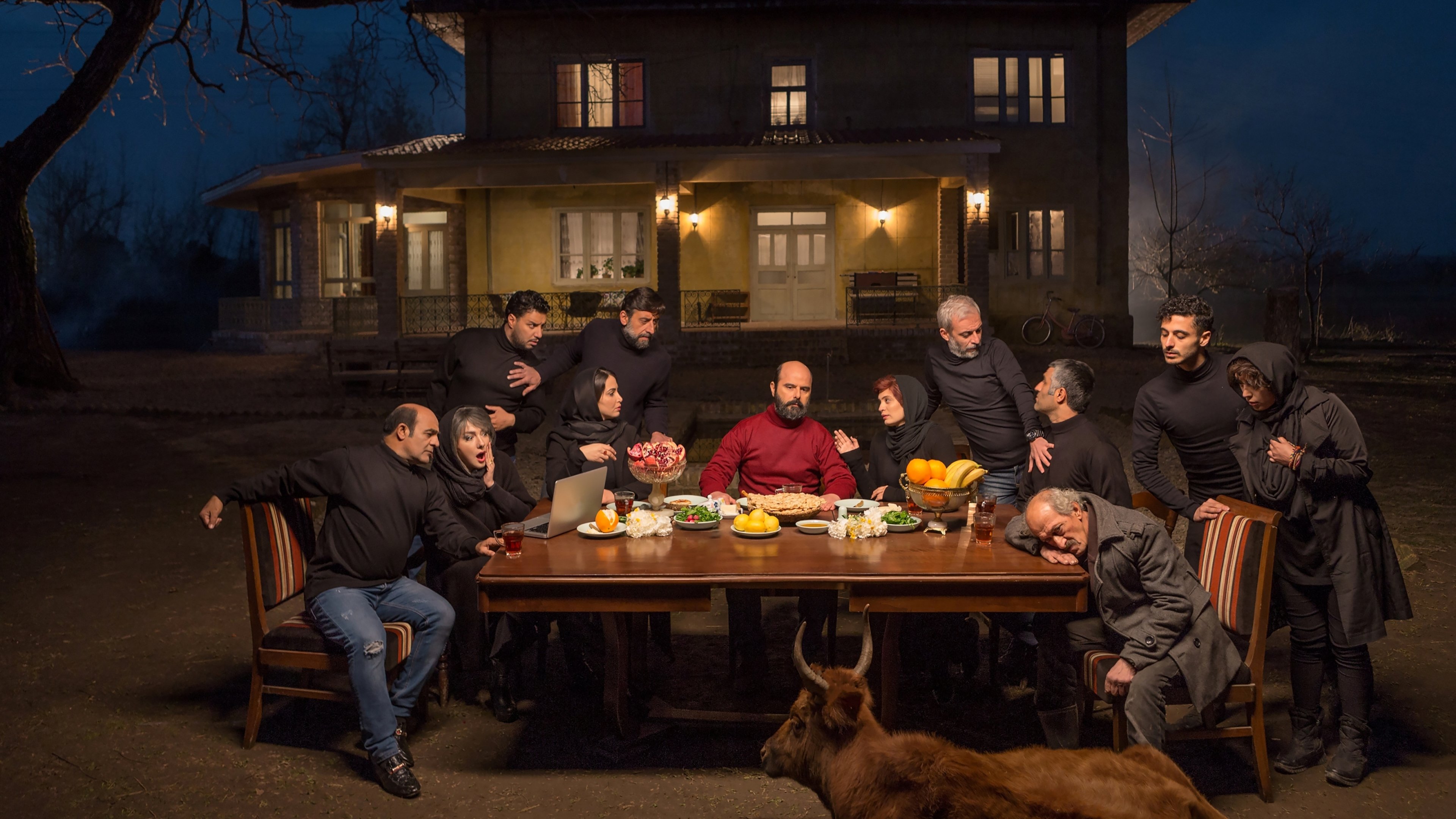 جهان بامن برقص